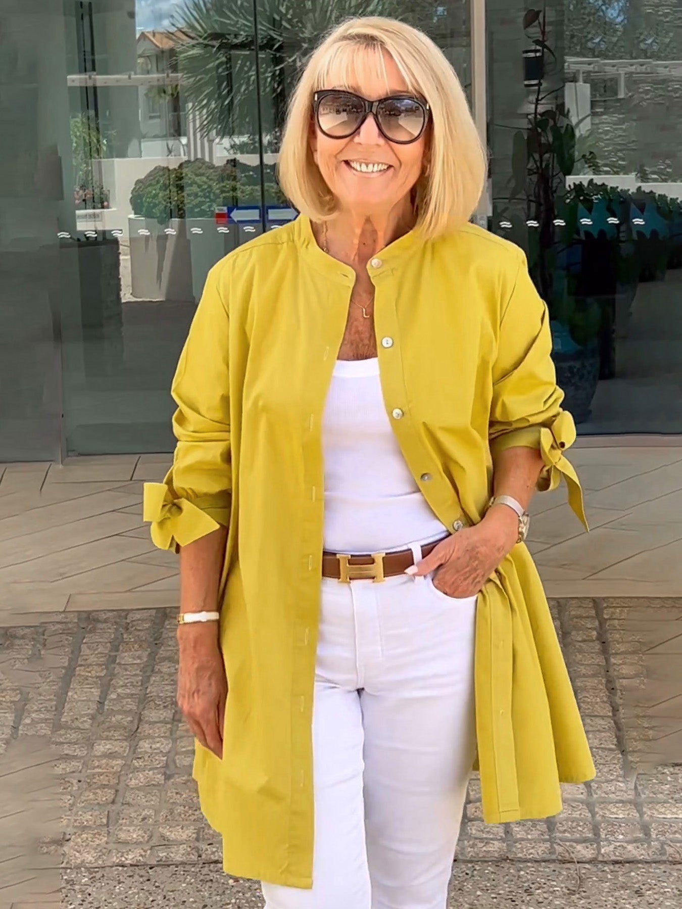 Veste longue en coton de couleur unie pour femme, coupe trapèze, flatteuse, froncée dans le dos 